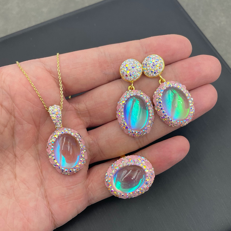 Conjunto De Anillo Pendientes Y Collar De Cristal Ovalado