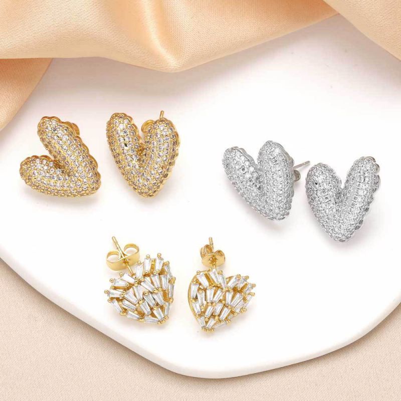 Pendientes De Corazón De Diamantes De Cobre