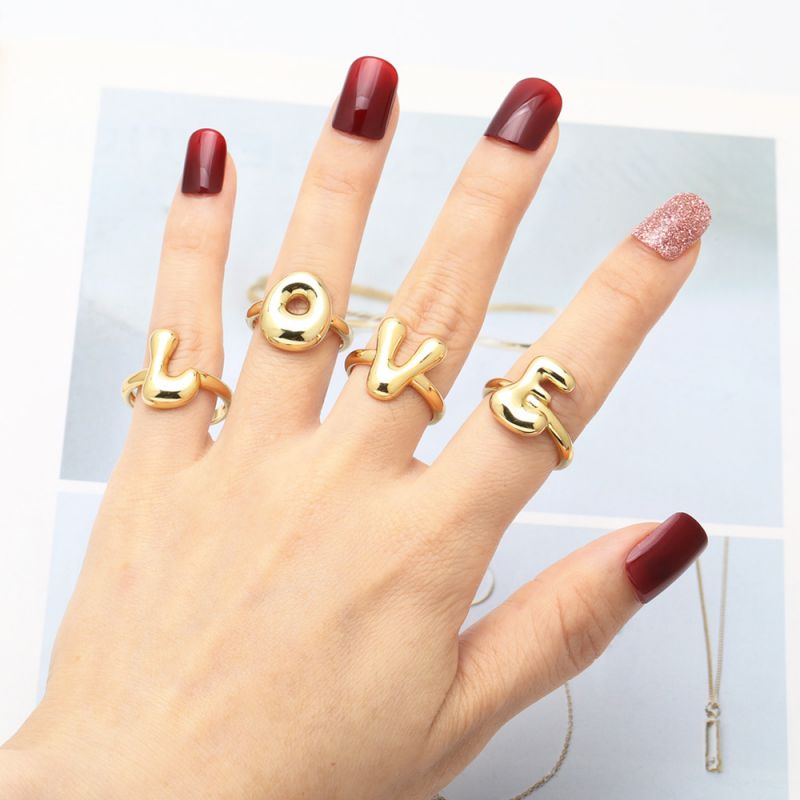 Anillo De Cobre Pulido De 26 Letras.