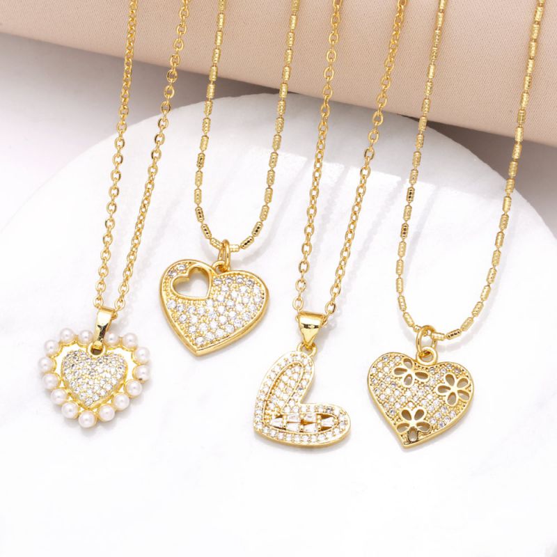 Collar De Perlas De Corazón De Diamantes De Cobre