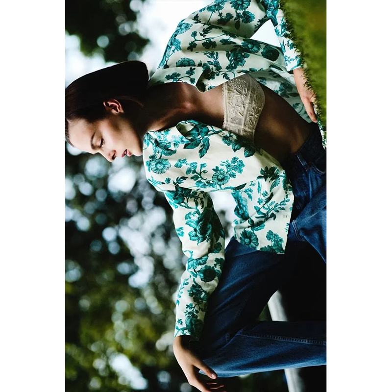 Camisa Con Solapa Estampada Mezclada