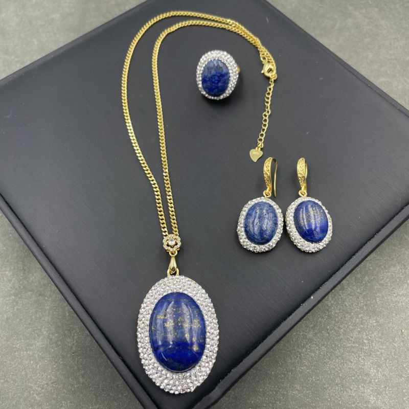 Fashion Gold Metal Geometric Oval Necklace Earrings Ring Set With Diamonds