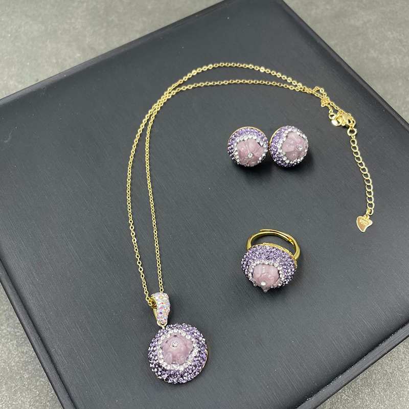 Conjunto De Anillo Aretes Collar De Pétalos De Vidrio