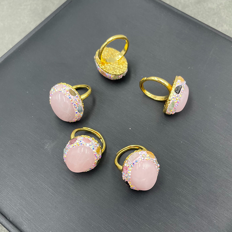 Fashion Pink Geometric Oval Rose Quartz Ring