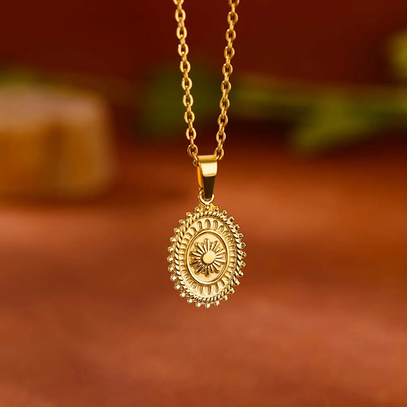Fashion Gold Stainless Steel Oval Necklace