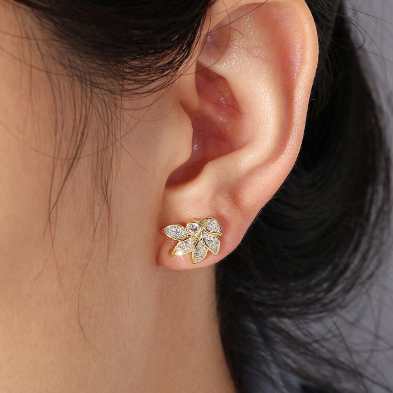 Fashion Gold Copper Leaf Earrings With Diamonds