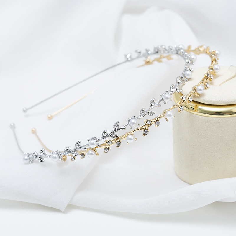 Fashion Gold Metal Diamond Pearl Thin Edge Headband
