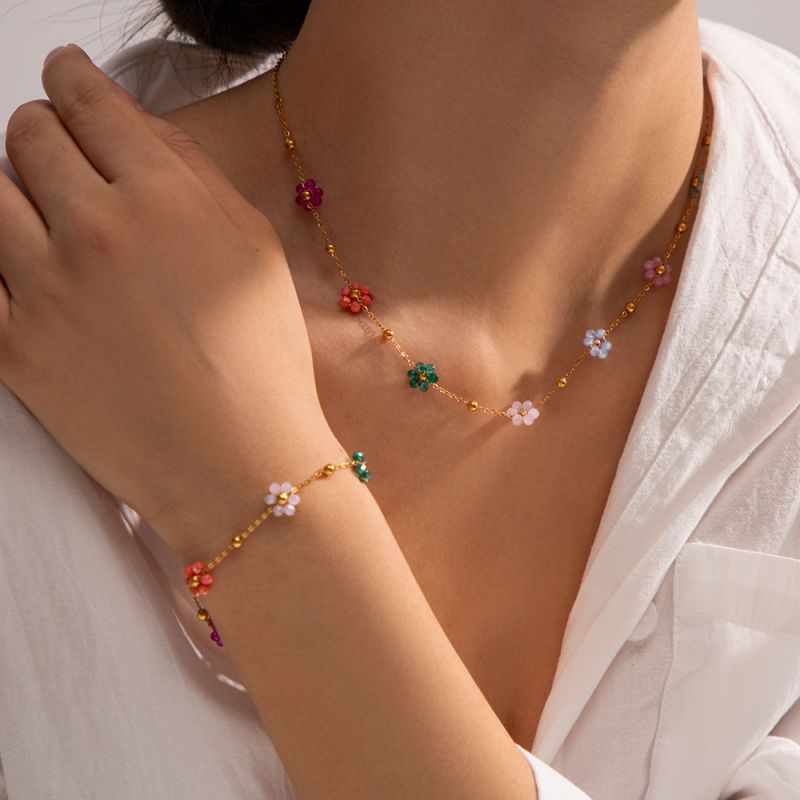 Fashion Necklace + Bracelet Set Titanium Steel Crystal Flower Necklace Bracelet Set