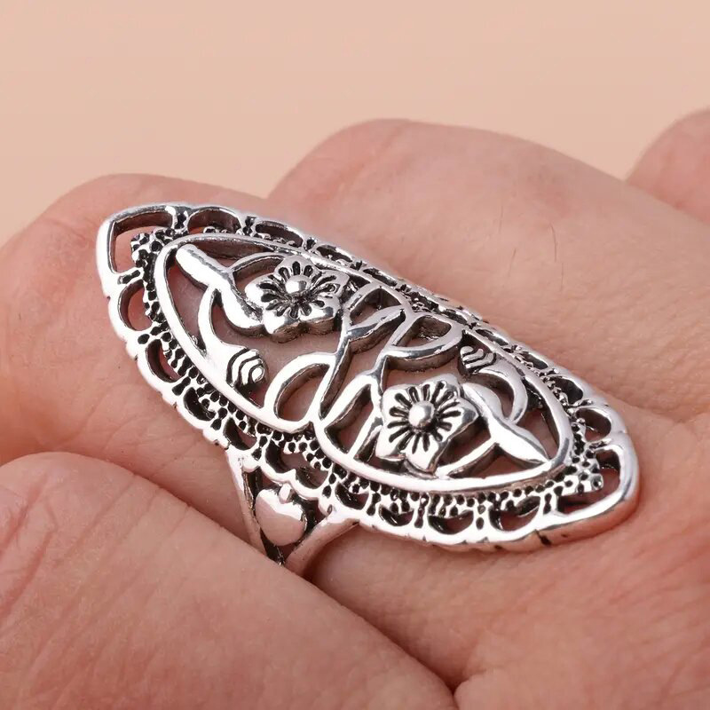 Fashion Silver Copper Pattern Hollow Ring