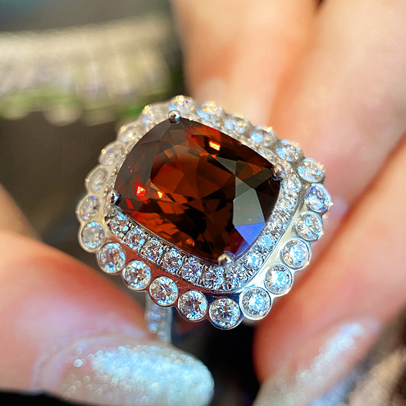 Fashion Red Copper Square Ring With Diamond