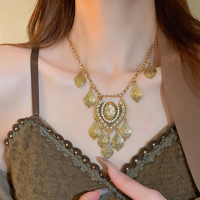 Fashion Necklace-gold Alloy Diamond Geometric Necklace