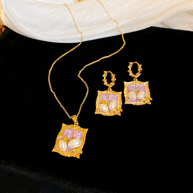 Fashion Earrings-gold-purple Pearl Window Window Flower Hoop Earrings