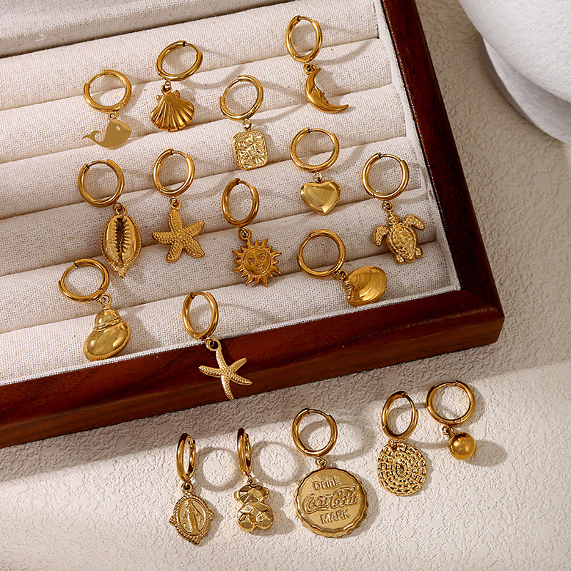 Gold 1 Titanium Steel Turtle Earrings (single)