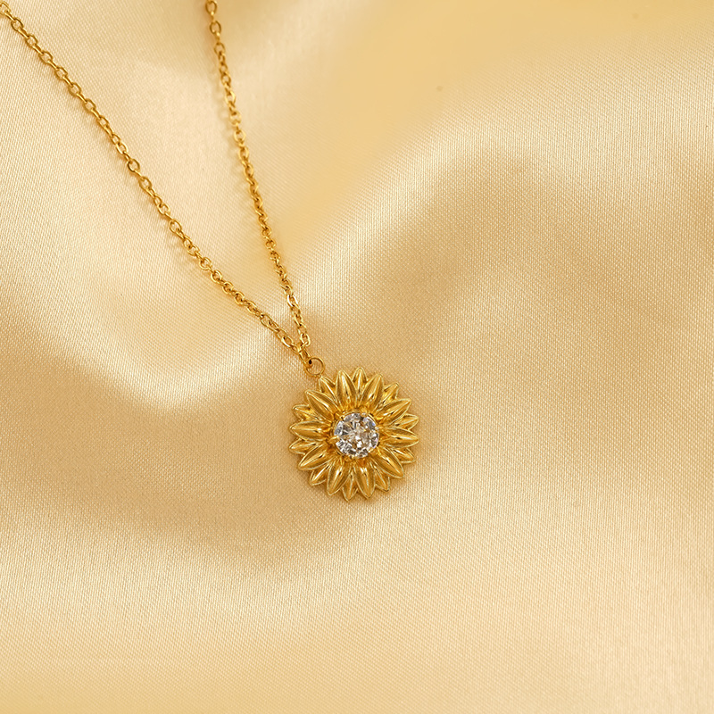 Gold Titanium Steel And Diamond Sunflower Necklace