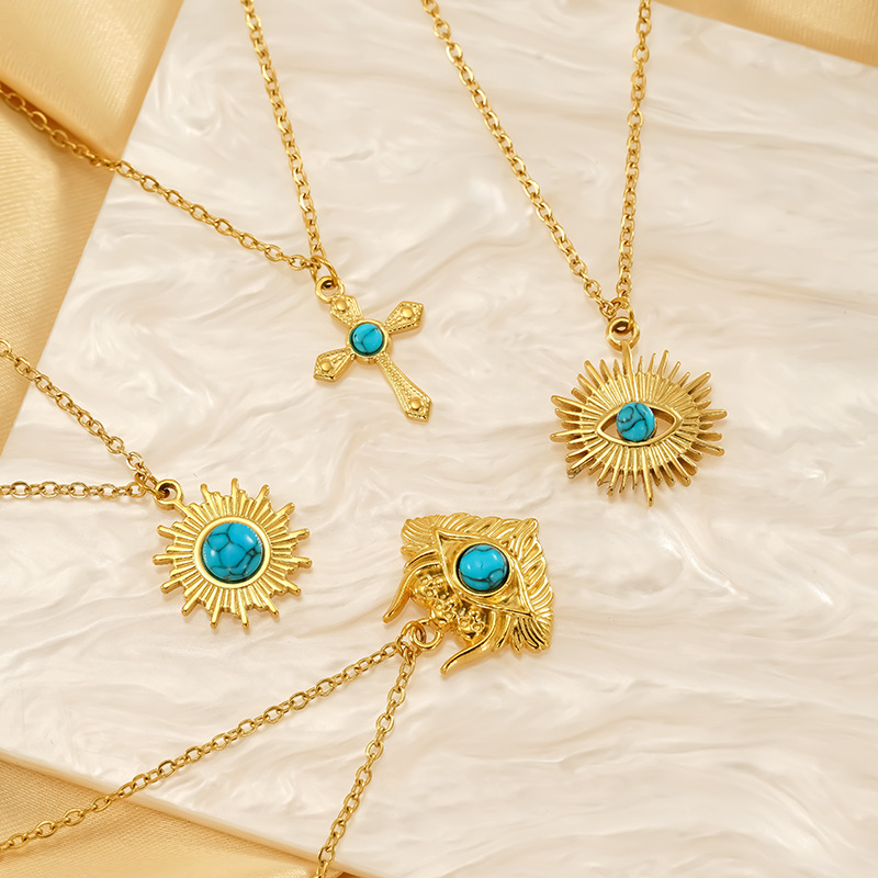 Gold 10 Titanium Steel Geometric Sunflower Necklace