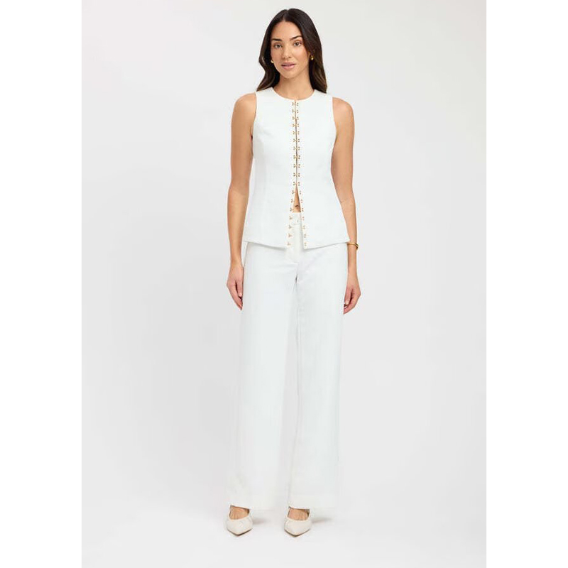 White Polyester Crew Neck Sleeveless Vest
