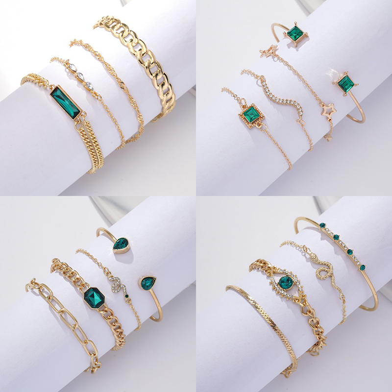 Gold 1 Alloy Diamond Heart Eyes Bracelet Set