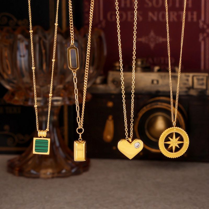 Love Letter Model Titanium Steel Small Gold Brick Necklace