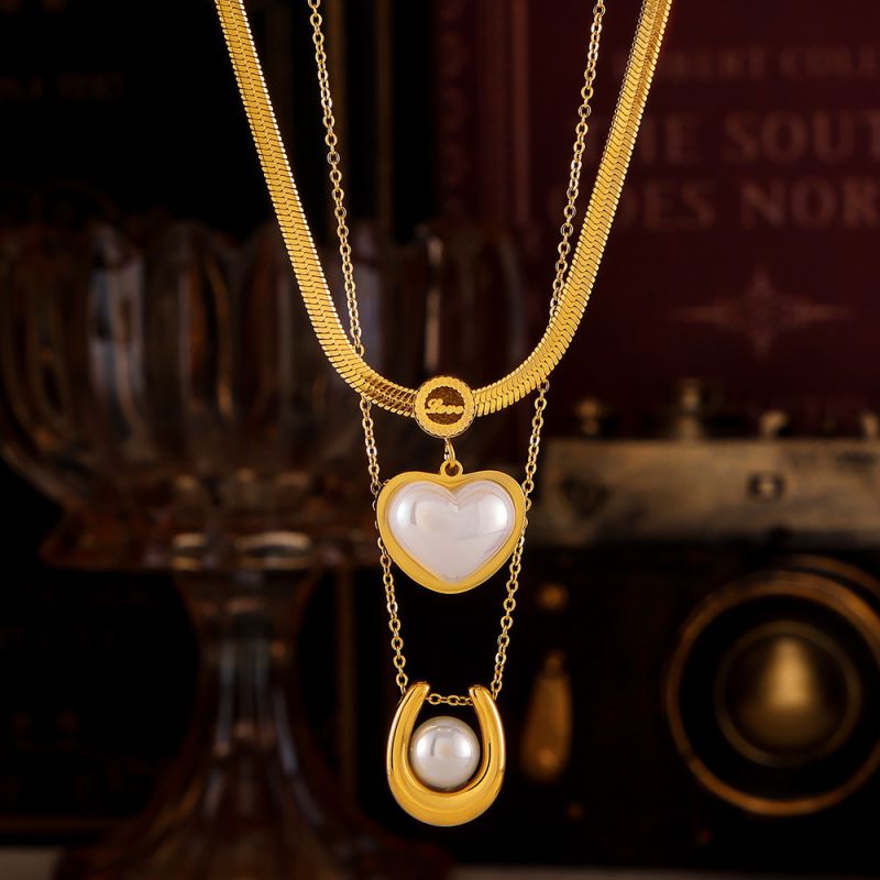 Steel Titanium Steel Pearl U-shaped Necklace