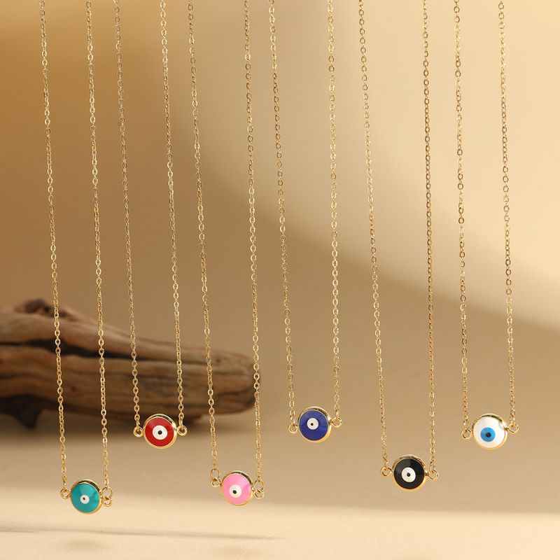 White Copper Oil Drop Round Eye Necklace