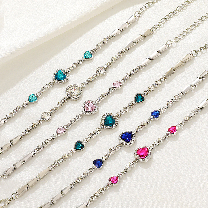 Rose Red Alloy Diamond Heart Bracelet