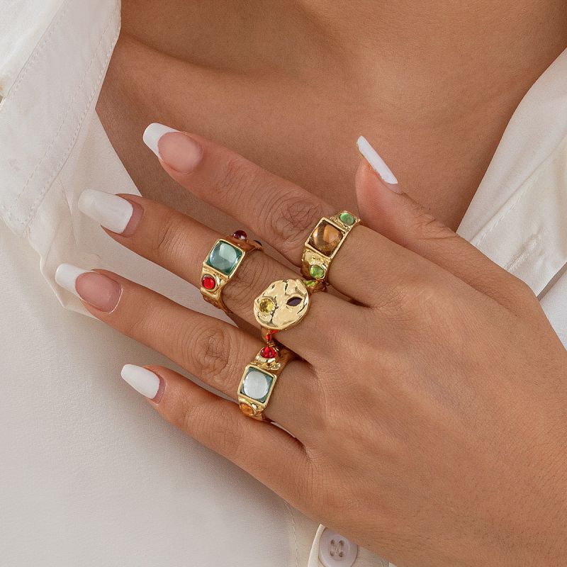 Juego De Anillos Irregulares Cuadrados Con Diamantes De Aleación