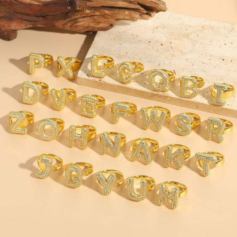 Anillo Abierto De 26 Letras De Cobre Y Diamantes
