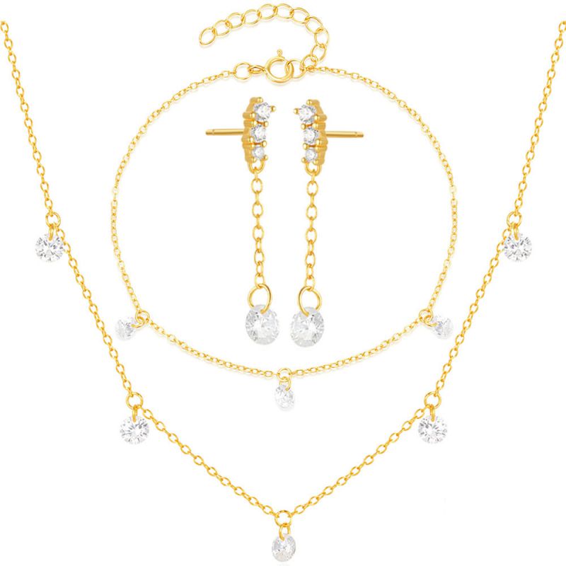 Conjunto De Pendientes Pulsera Y Collar Redondo Con Diamantes En Plata.