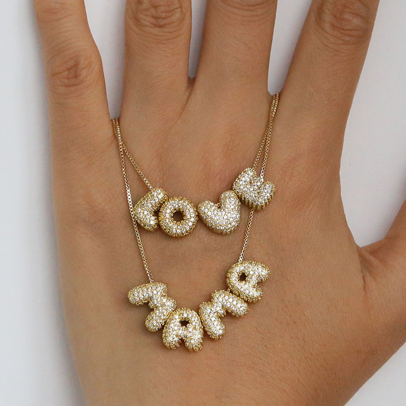 Colgante De 26 Letras De Cobre Bañado En Oro Y Diamantes (sin Cadena)