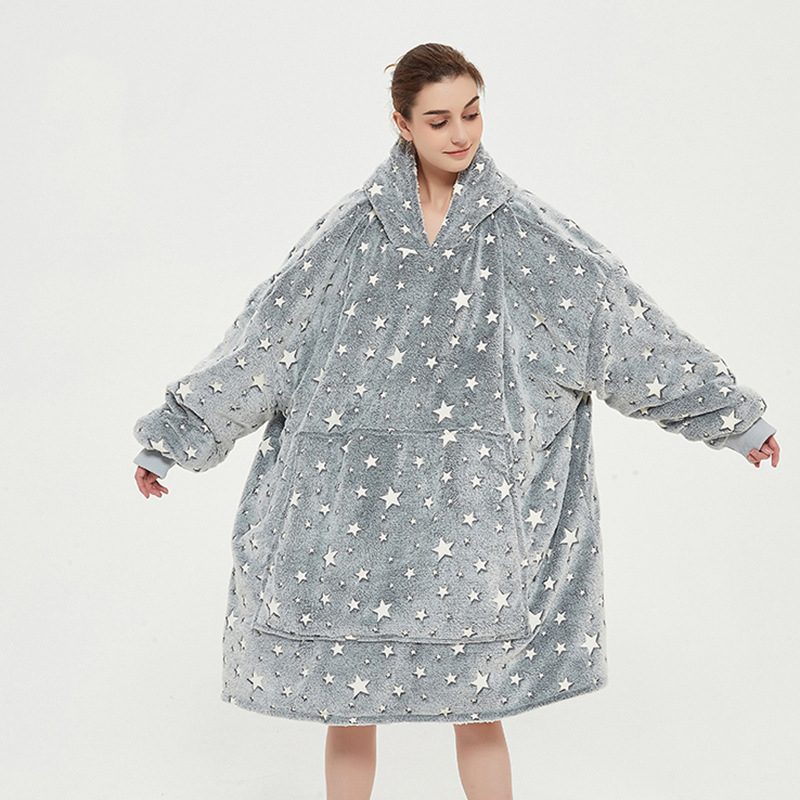 Manta Tipo Sudadera Con Capucha Y Dos Bolsillos De Franela