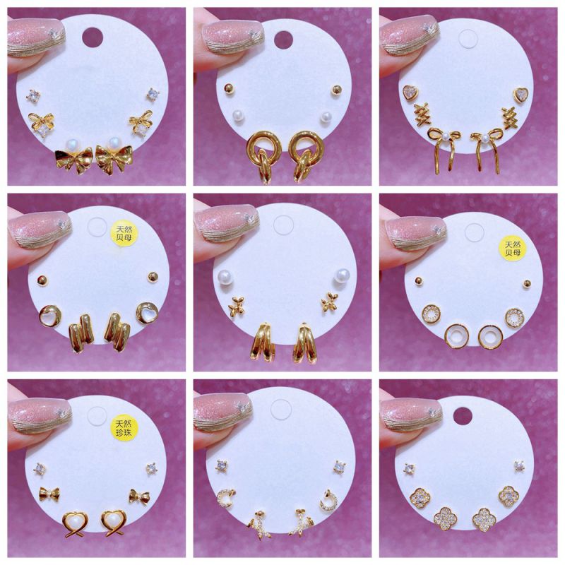 Conjunto De Pendientes Geométricos De Cobre Bañado En Oro Y Diamantes