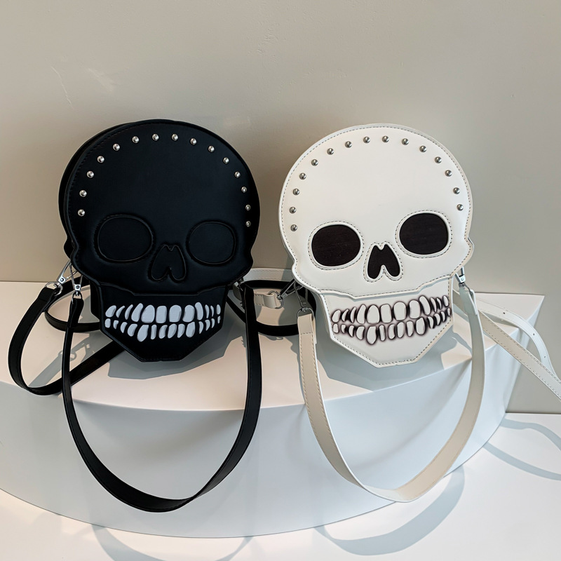 Black Pu Skull Crossbody Bag