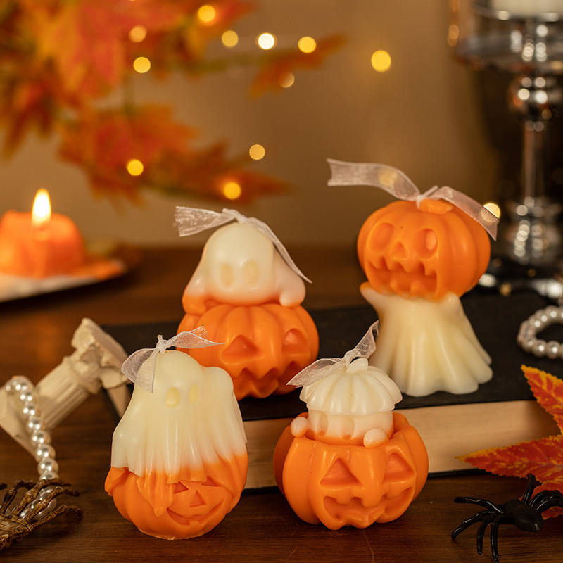 Waving Spooky Pumpkin Halloween Pumpkin Ghost Scented Candle