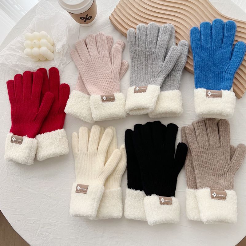 Guantes De Punto Con Parches De Felpa