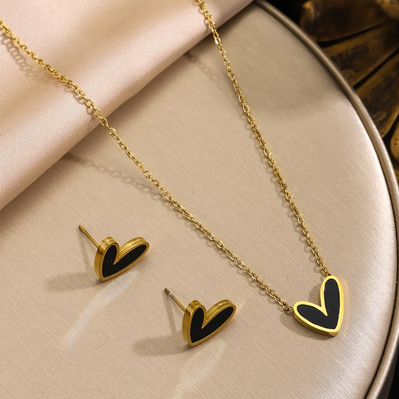 Pendientes De Amor De Acero Titanio