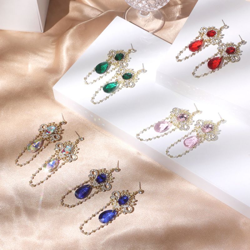 Pendientes De Cadena De Metal En Forma De Gota Con Diamantes