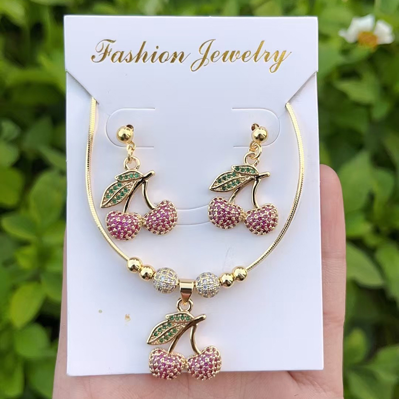 Juego De Collar Y Aretes Con Cuentas De Cereza Y Circonitas Con Incrustaciones De Cobre (4 Mm)