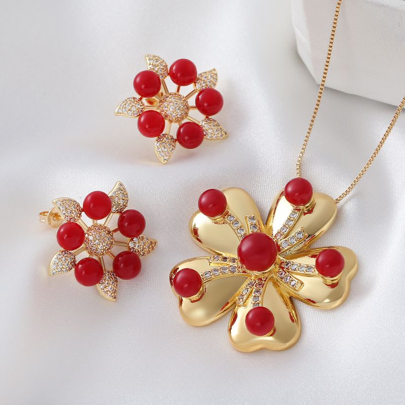 Conjunto De Collar Y Pendientes Geométricos De Diamantes En Cobre