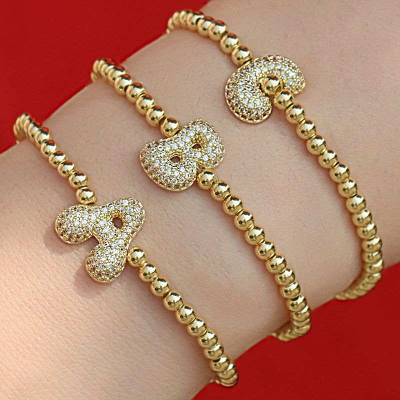 Pulsera De 26 Letras De Diamantes Con Cuentas De Cobre Bañada En Oro