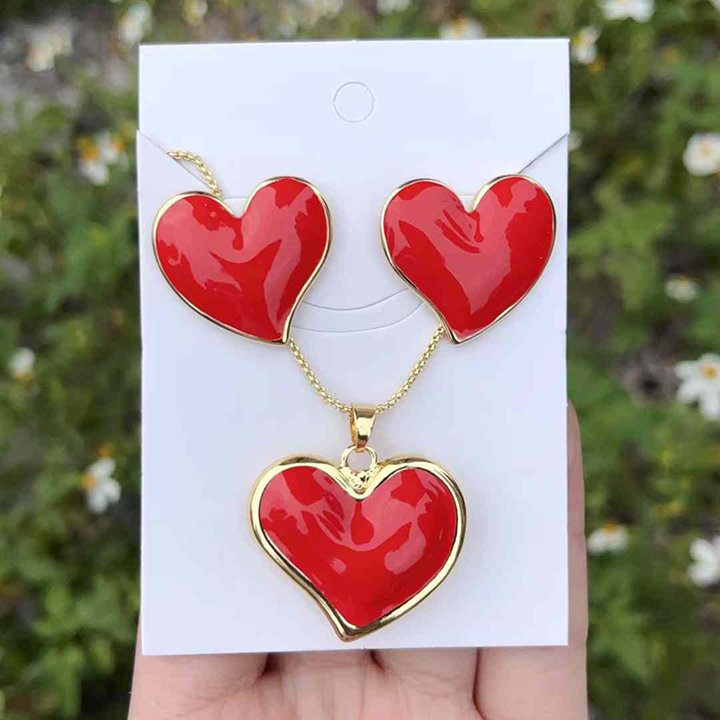 Gold Copper Gold-plated Heart Necklace And Earrings Set