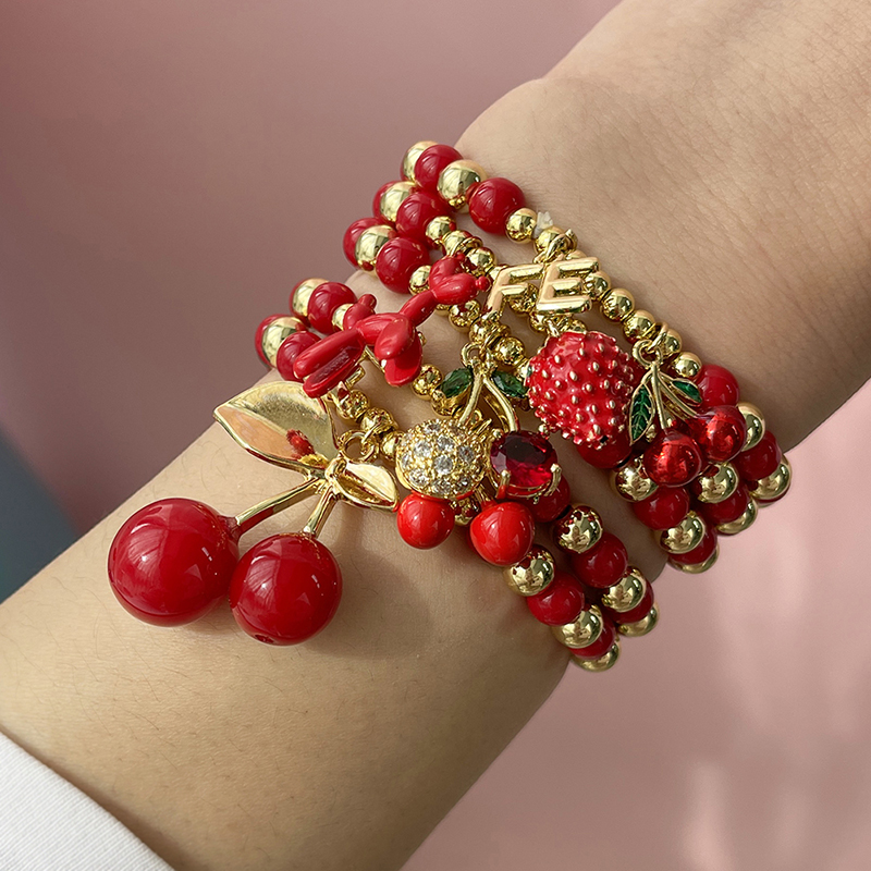 Pulsera De Cuentas De Cobre Con Diseño De Fresas Que Gotean Aceite (4/6 Mm)