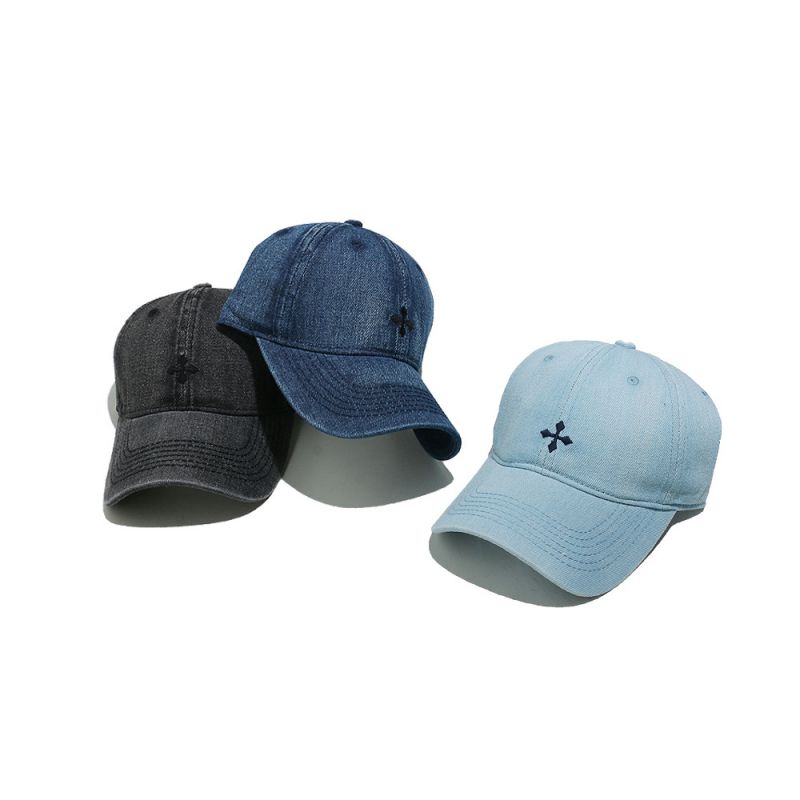 Gorra De Béisbol Con Bordado En Cruz