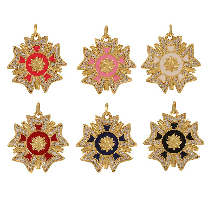 Accesorios Irregulares Con Incrustaciones De Cobre Y Circonitas Que Gotean Aceite