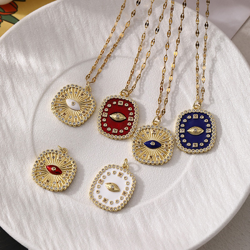 Collar Con Forma De Ojo Cuadrado Con Gota De Aceite De Circonita Incrustada En Acero De Titanio