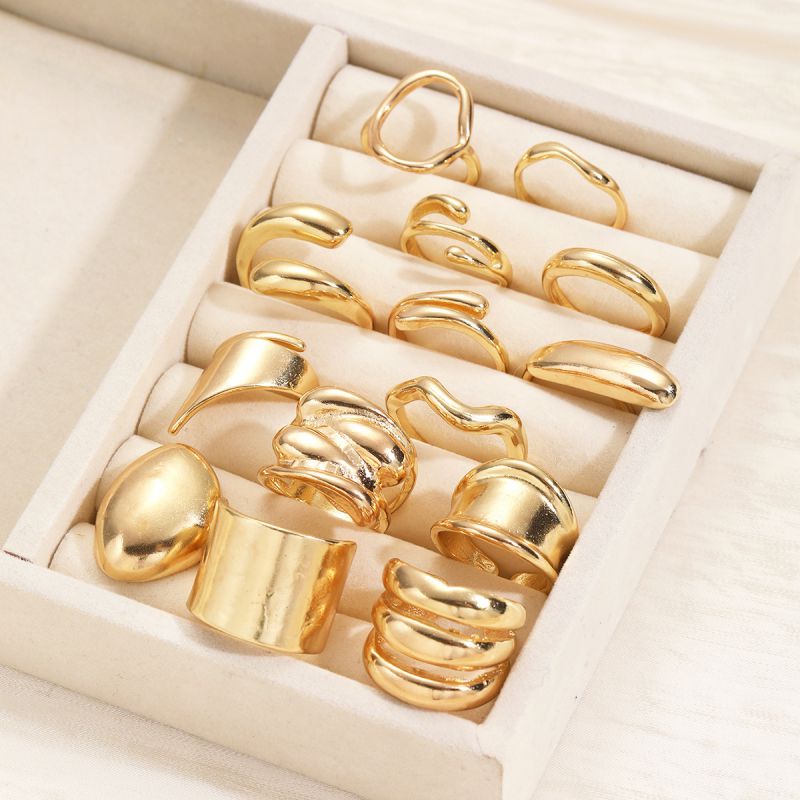 Gold Irregular Smooth Curved Ring Set