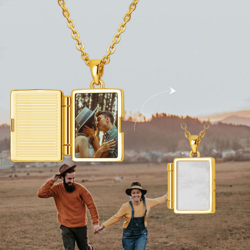Collar Cuadrado Con Estampado De Metal Personalizado