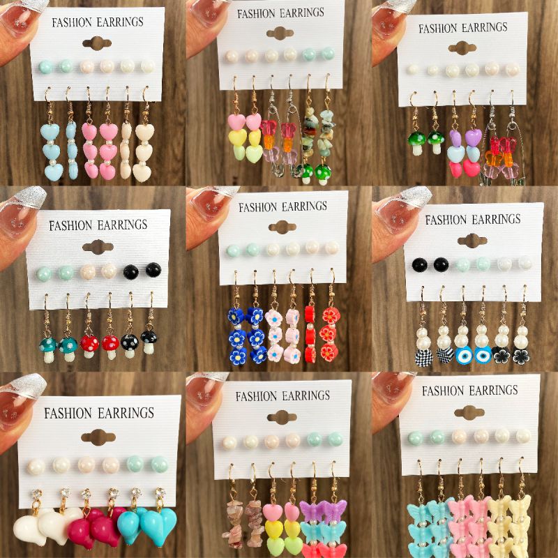 Juego De Pendientes Acrílicos Con Forma De Corazón Y Fresa