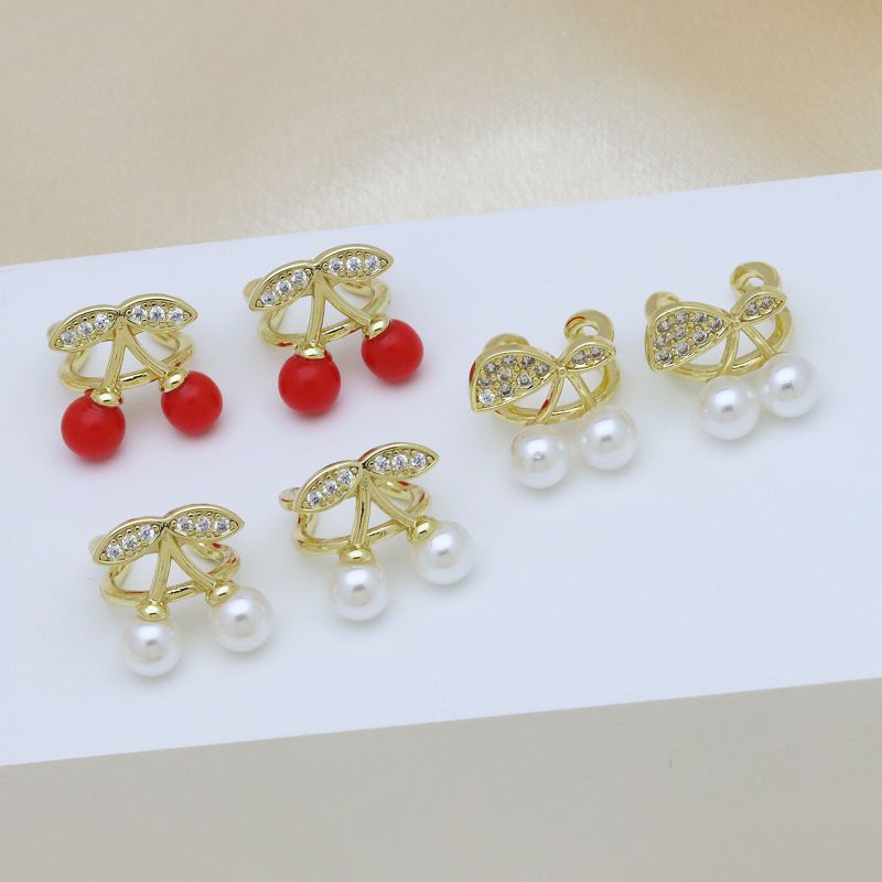 Pendientes De Clip De Cereza De Cobre Y Diamantes