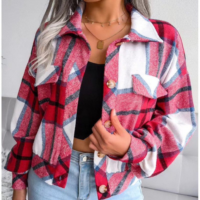 Chaqueta Abotonada Con Solapa De Cuadros