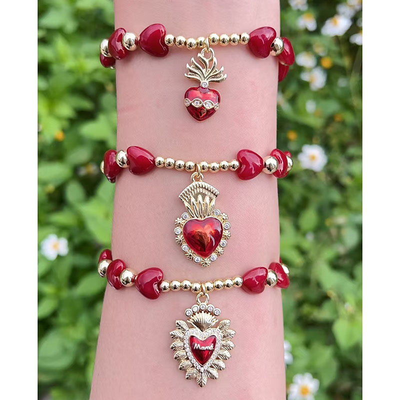 Pulsera De Diamantes Con Cuentas De Corazón De Cobre Bañadas En Oro